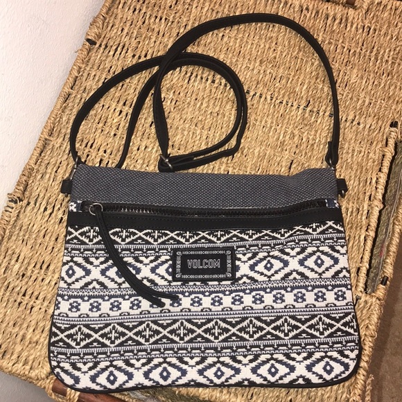 Volcom Handbags - Volcom Purse